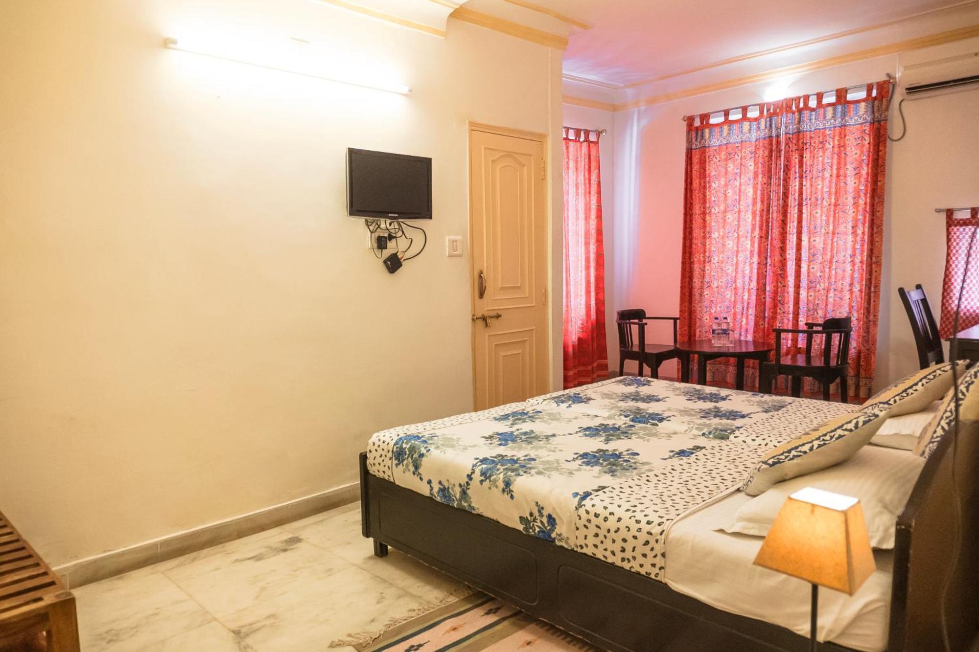 Hotel Pratap Bhawan Удайпур Экстерьер фото